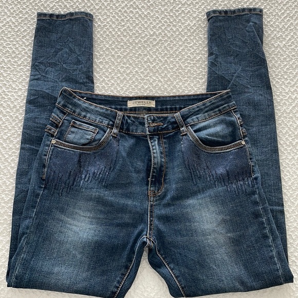 JEWELLY Stretch Jeans w/Sequins. Size S/36 (fits sz 6) - Picture 2 of 10